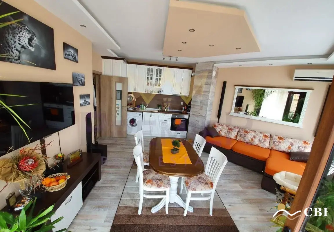 Apartment, 2-room, 60 m², in Varna. Photo 1 of 16. Varna, Black Sea, Bulgaria. Cheap Beach Holiday.