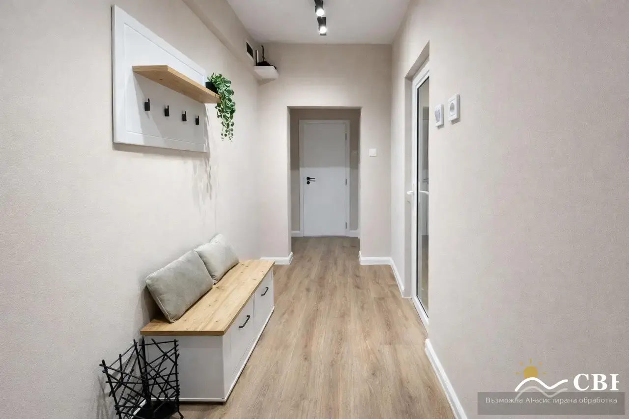 Apartment, 3-room, 80 m², in Varna. Photo 7 of 8. Varna, Black Sea, Bulgaria. Cheap Beach Holiday.