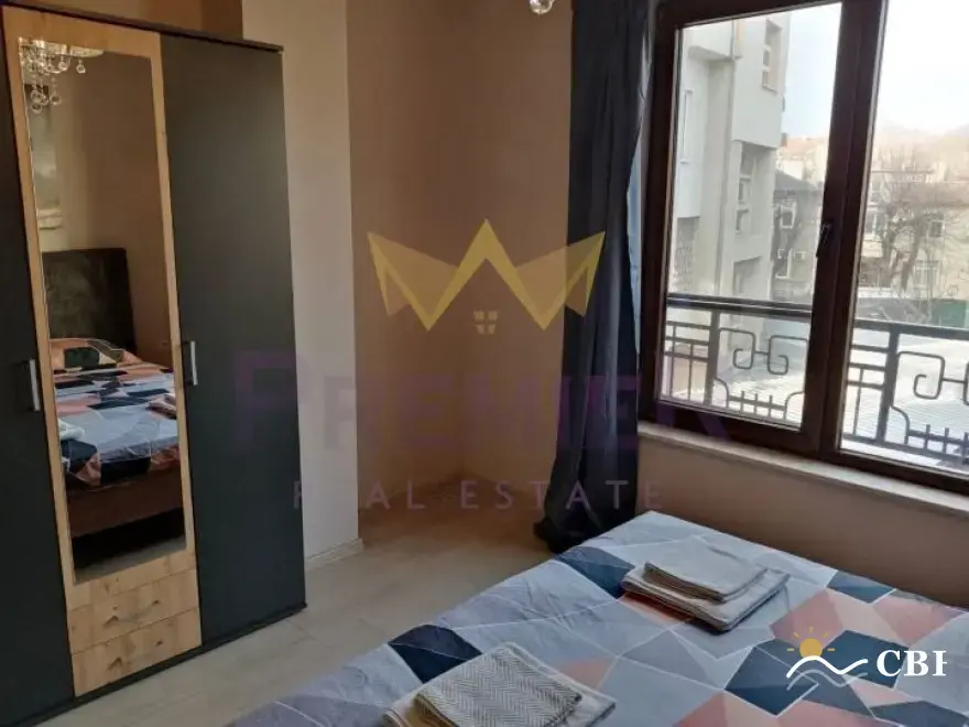 Apartment, 3-room, 70 m², in Varna. Photo 8 of 10. Varna, Black Sea, Bulgaria. Cheap Beach Holiday.