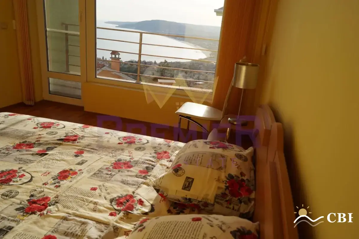 Apartment, 3-room, 100 m², in Balchik. Photo 8 of 9. Balchik, Black Sea, Bulgaria. Cheap Beach Holiday.
