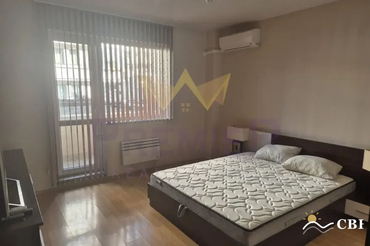 Apartment, 3-room, 100 m², in Varna. Photo 3 of 7. Varna, Black Sea, Bulgaria. Cheap Beach Holiday.