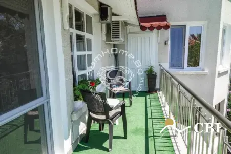 Apartment, 3-room, 200 m², in Varna. Photo 5 of 7. Varna, Black Sea, Bulgaria. Cheap Beach Holiday.