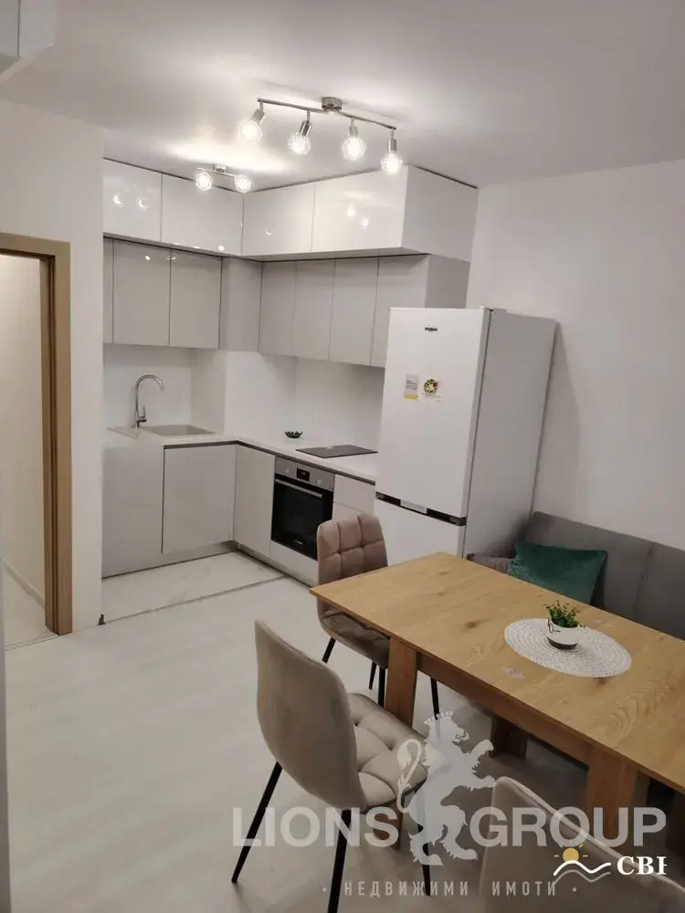 Apartment, 3-room, 78 m², in Varna. Photo 1 of 16. Varna, Black Sea, Bulgaria. Cheap Beach Holiday.