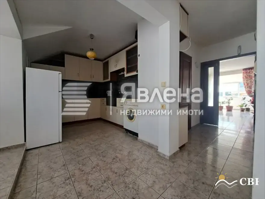 Apartment, 3-room, 80 m², in Varna. Photo 2 of 11. Varna, Black Sea, Bulgaria. Cheap Beach Holiday.
