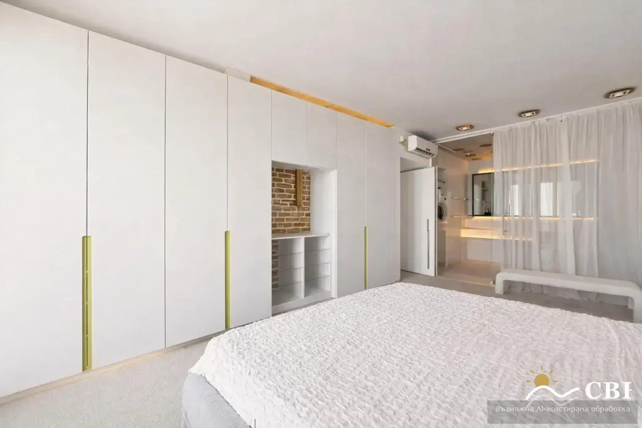 House, 1-room, 120 m², in Varna. Photo 9 of 12. Varna, Black Sea, Bulgaria. Cheap Beach Holiday.