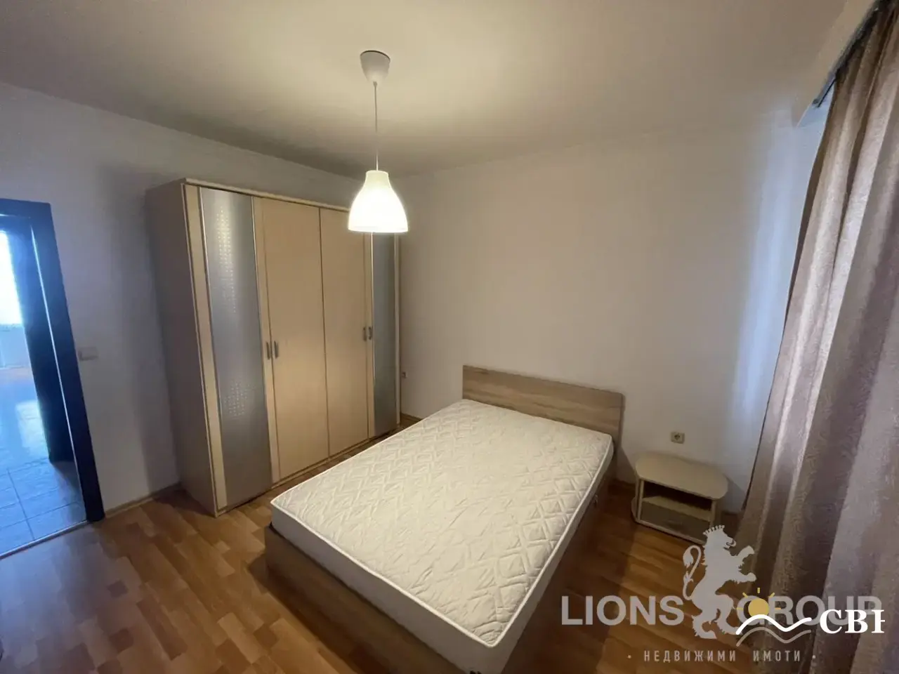 Apartment, 3-room, 65 m², in Varna. Photo 8 of 11. Varna, Black Sea, Bulgaria. Cheap Beach Holiday.