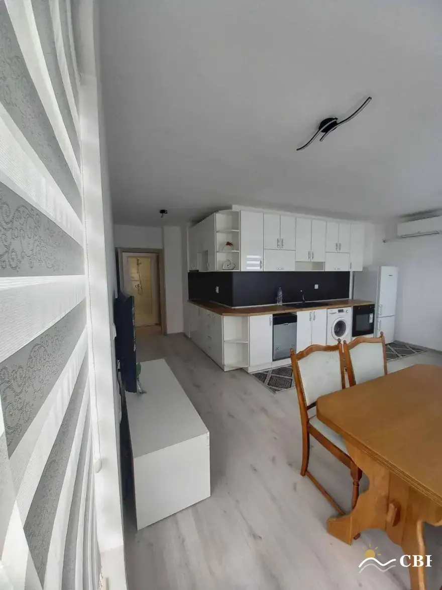 Apartment, 3-room, 127 m², in Varna. Photo 2 of 10. Varna, Black Sea, Bulgaria. Cheap Beach Holiday.
