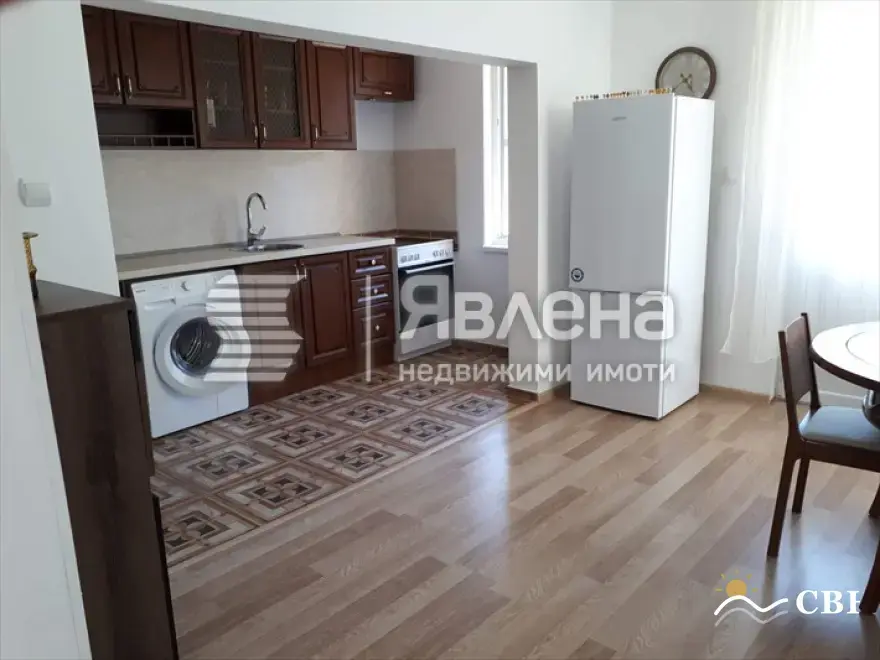 Apartment, 3-room, 110 m², in Varna. Photo 5 of 14. Varna, Black Sea, Bulgaria. Cheap Beach Holiday.