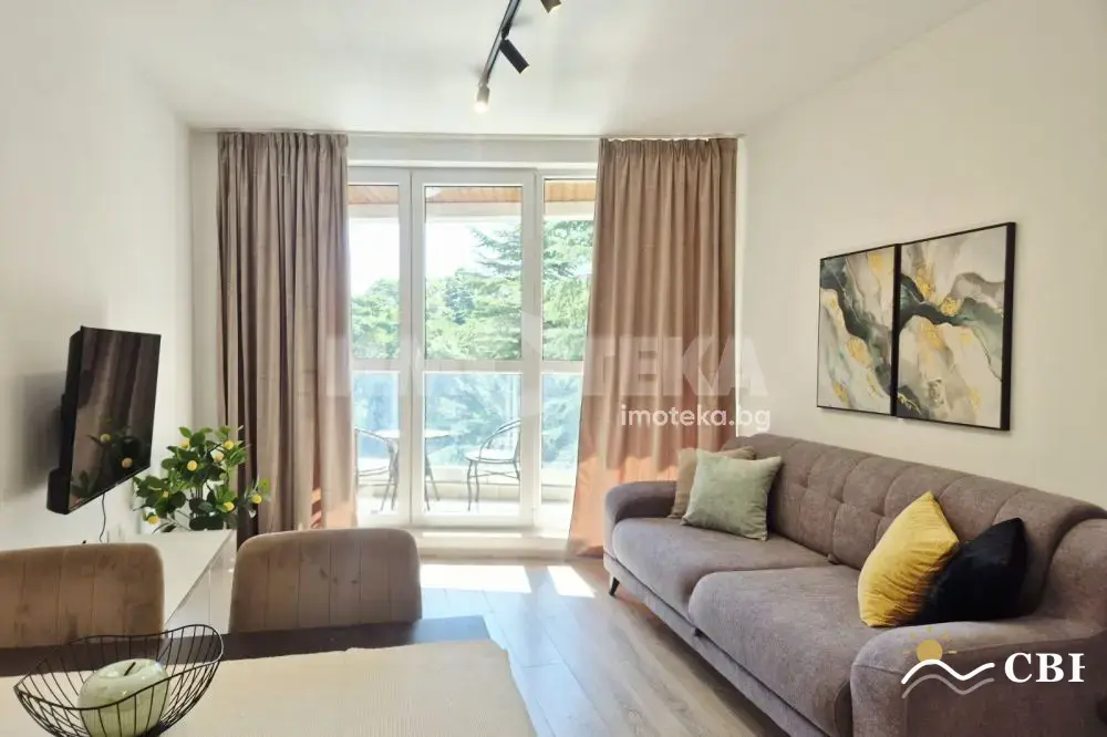 Apartment, 2-room, 64 m², in Varna. Photo 1 of 16. Varna, Black Sea, Bulgaria. Cheap Beach Holiday.