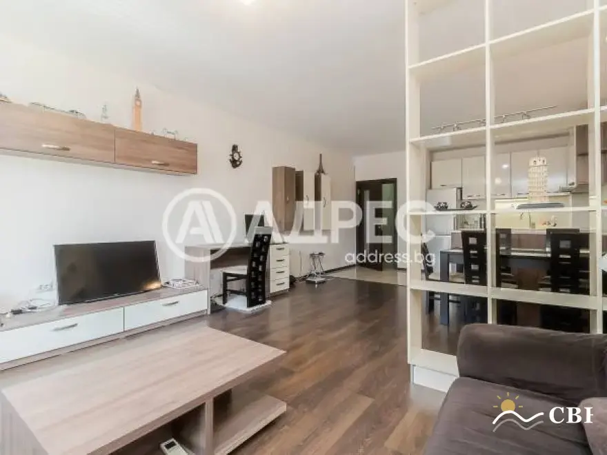 Apartment, 3-room, 130 m², in Varna. Photo 6 of 16. Varna, Black Sea, Bulgaria. Cheap Beach Holiday.