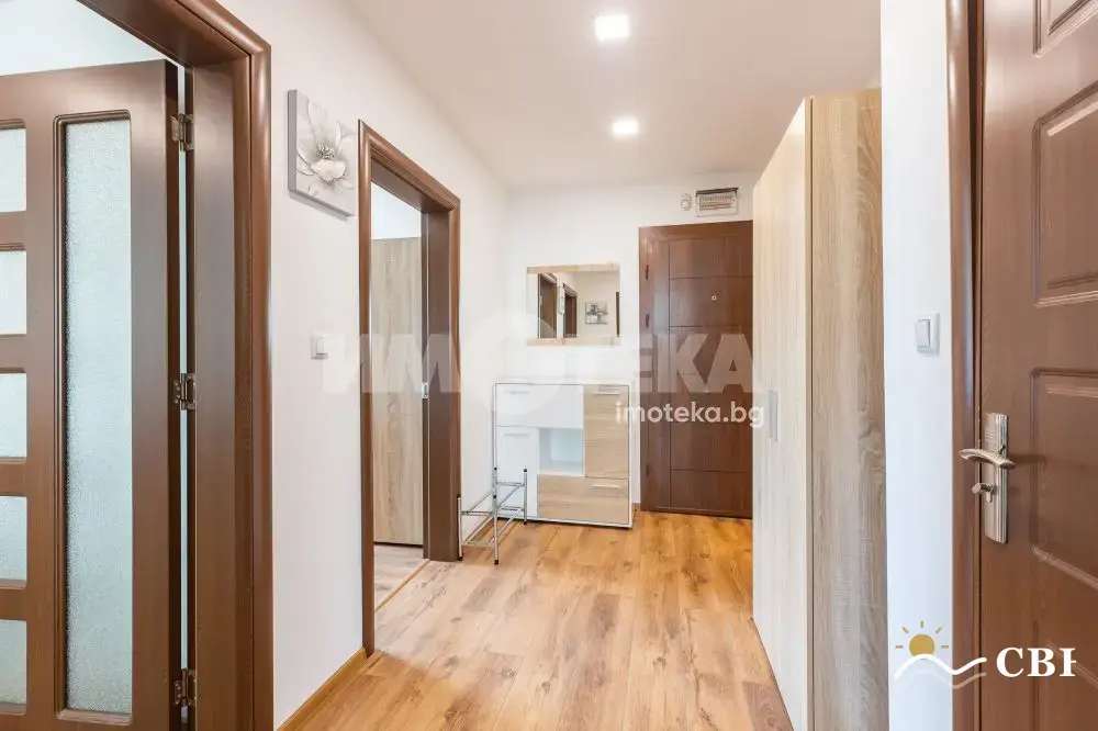 Apartment, 3-room, 80 m², in Varna. Photo 4 of 13. Varna, Black Sea, Bulgaria. Cheap Beach Holiday.