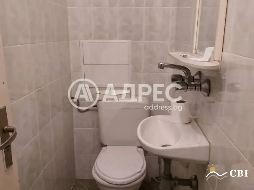 Apartment, 2-room, 70 m², in Pomorie. Photo 7 of 8. Pomorie, Black Sea, Bulgaria. Cheap Beach Holiday.