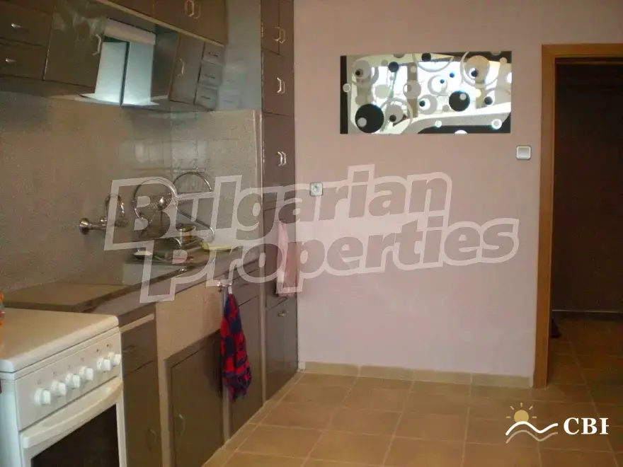 Apartment, 4-room, 104 m², in Varna. Photo 9 of 12. Varna, Black Sea, Bulgaria. Cheap Beach Holiday.