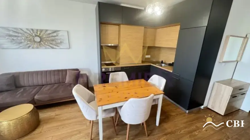 Apartment, 3-room, 80 m², in Varna. Photo 2 of 16. Varna, Black Sea, Bulgaria. Cheap Beach Holiday.