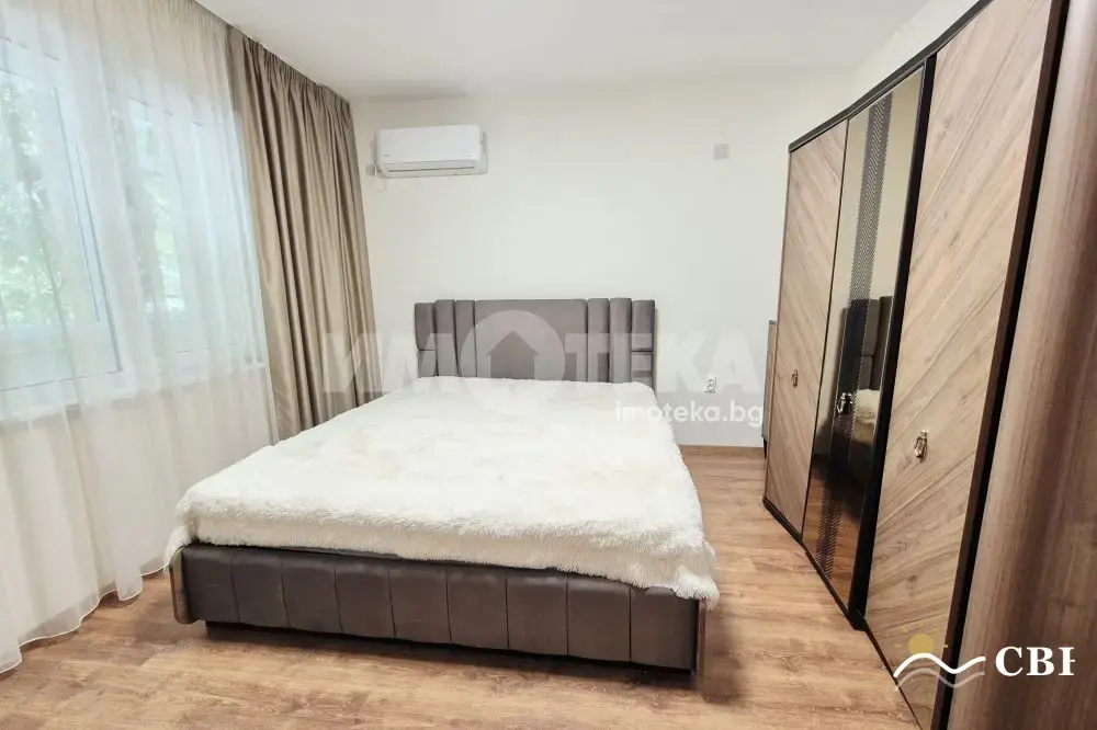 Apartment, 3-room, 90 m², in Varna. Photo 8 of 16. Varna, Black Sea, Bulgaria. Cheap Beach Holiday.