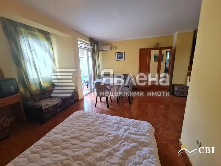 Apartment, 2-room, 87 m², in Nessebar. Photo 3 of 11. Nessebar, Black Sea, Bulgaria. Cheap Beach Holiday.