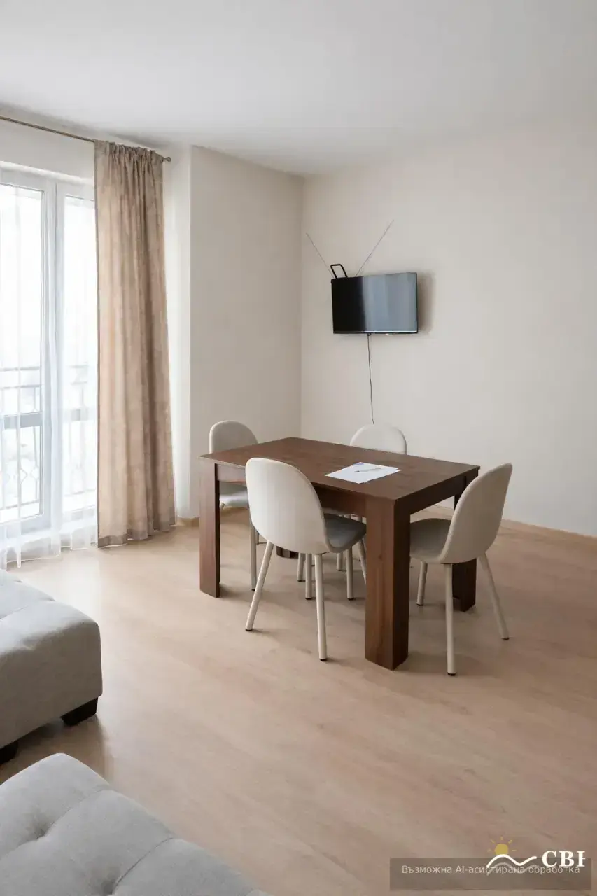 Apartment, 3-room, 86 m², in Varna. Photo 3 of 5. Varna, Black Sea, Bulgaria. Cheap Beach Holiday.