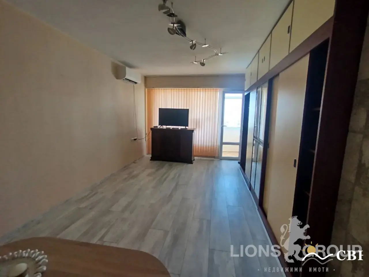 Apartment, 3-room, 65 m², in Varna. Photo 4 of 16. Varna, Black Sea, Bulgaria. Cheap Beach Holiday.