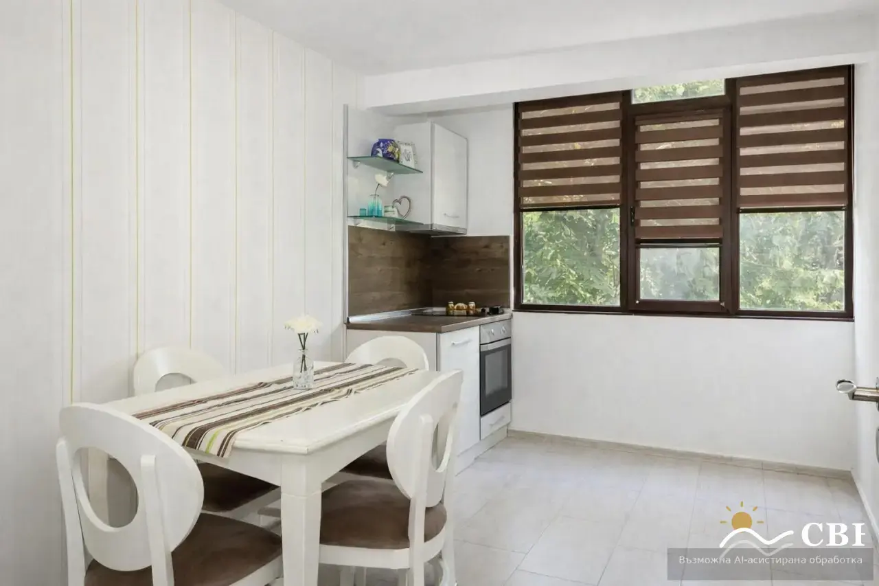 Apartment, 3-room, 80 m², in Varna. Photo 3 of 6. Varna, Black Sea, Bulgaria. Cheap Beach Holiday.