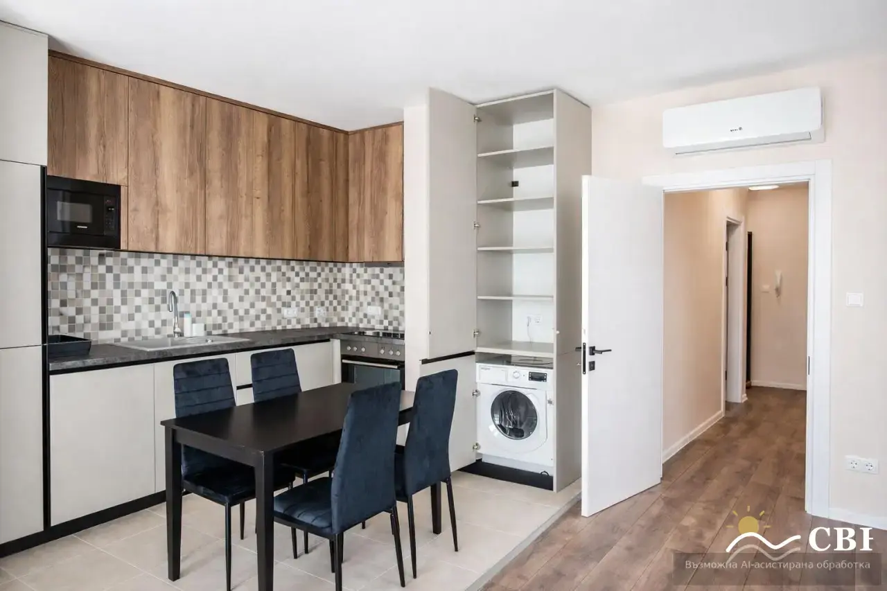 Apartment, 3-room, 87 m², in Varna. Photo 3 of 10. Varna, Black Sea, Bulgaria. Cheap Beach Holiday.