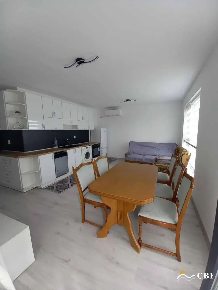 Apartment, 3-room, 127 m², in Varna. Photo 1 of 10. Varna, Black Sea, Bulgaria. Cheap Beach Holiday.
