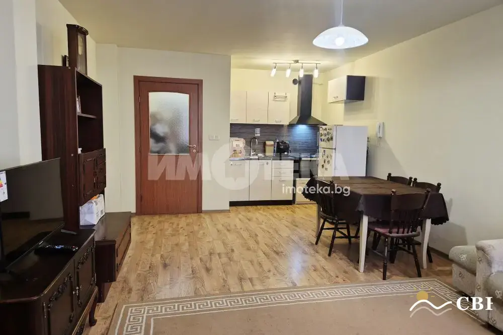 Apartment, 2-room, 60 m², in Varna. Photo 3 of 10. Varna, Black Sea, Bulgaria. Cheap Beach Holiday.