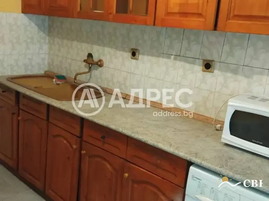 Apartment, 2-room, 50 m², in Burgas. Photo 2 of 6. Burgas, Black Sea, Bulgaria. Cheap Beach Holiday.