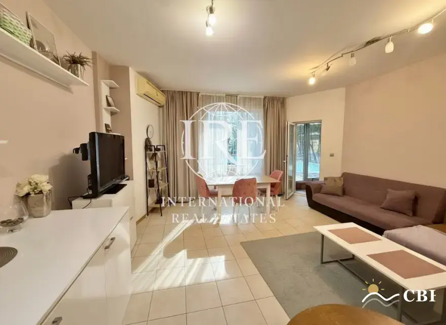 Apartment, 2-room, 85 m², in Varna. Photo 2 of 13. Varna, Black Sea, Bulgaria. Cheap Beach Holiday.