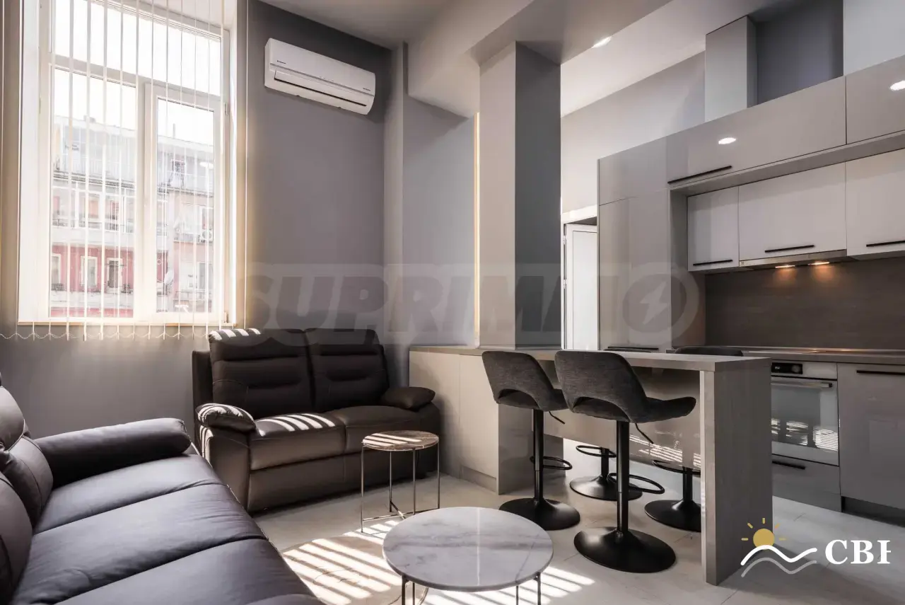 Apartment, 3-room, 100 m², in Varna. Photo 1 of 16. Varna, Black Sea, Bulgaria. Cheap Beach Holiday.