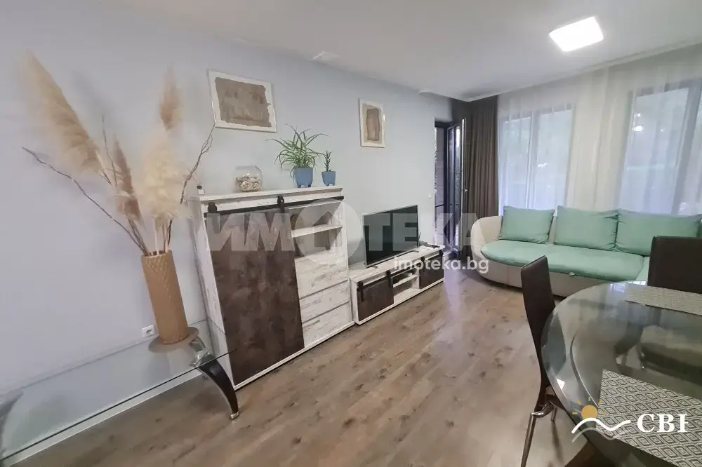 Apartment, 2-room, 70 m², in Varna. Photo 7 of 16. Varna, Black Sea, Bulgaria. Cheap Beach Holiday.