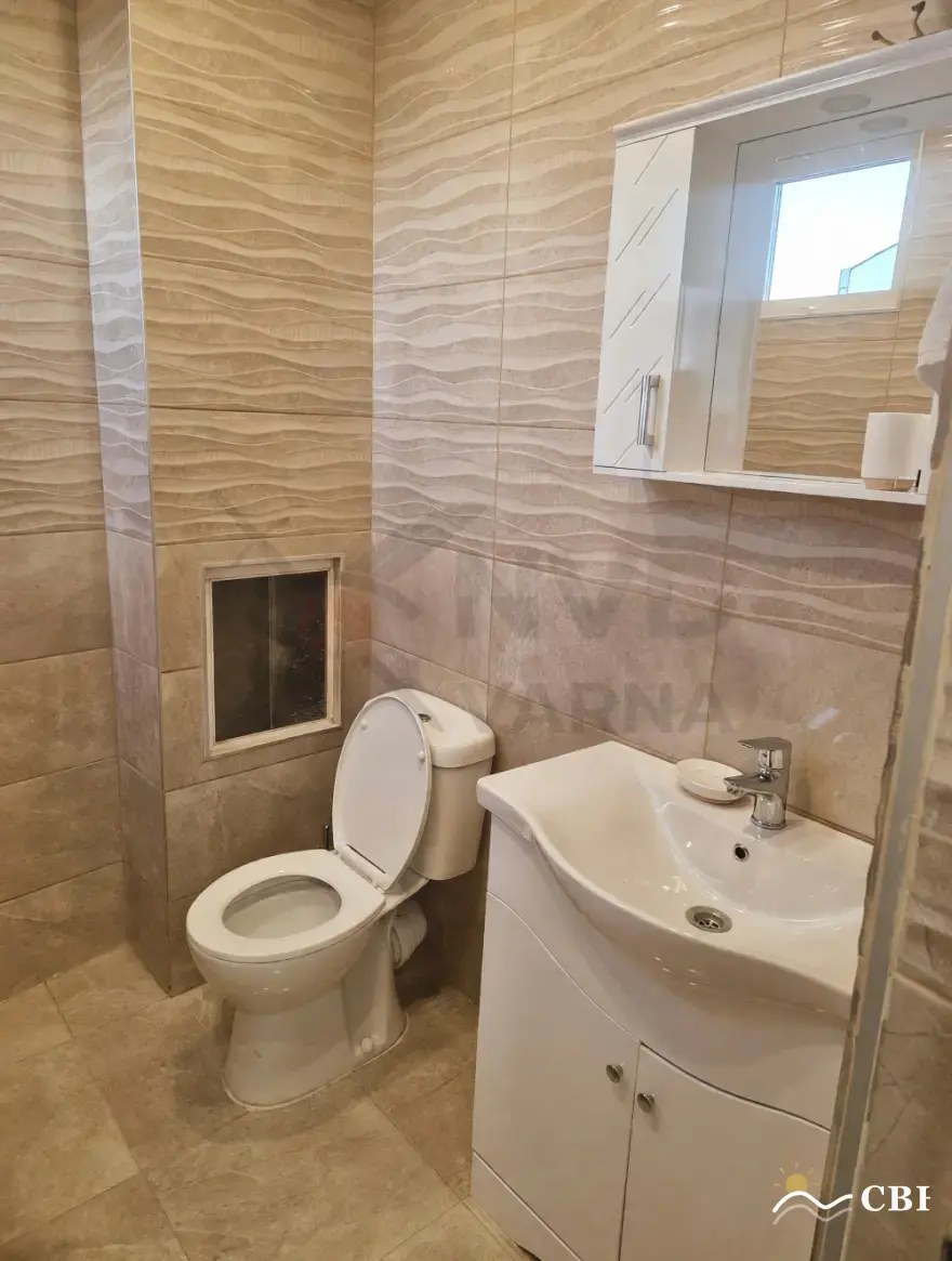 Apartment, 3-room, 100 m², in Varna. Photo 6 of 7. Varna, Black Sea, Bulgaria. Cheap Beach Holiday.