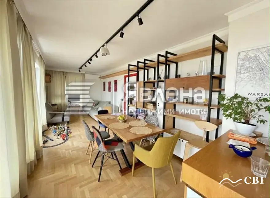 Apartment, 3-room, 104 m², in Varna. Photo 1 of 8. Varna, Black Sea, Bulgaria. Cheap Beach Holiday.