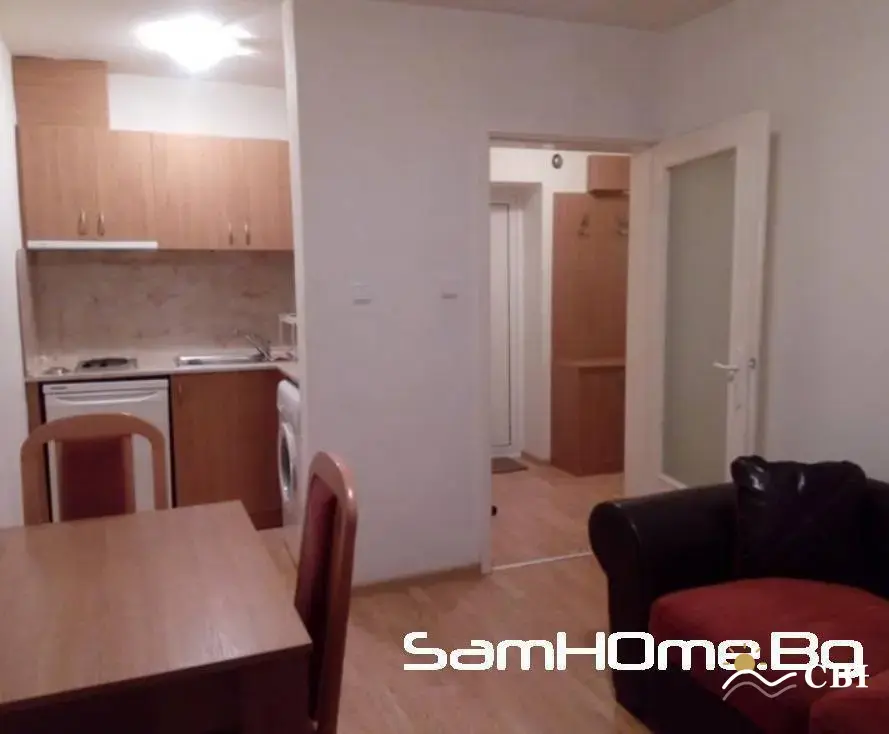 Apartment, 1-room, 50 m², in Varna. Photo 2 of 8. Varna, Black Sea, Bulgaria. Cheap Beach Holiday.