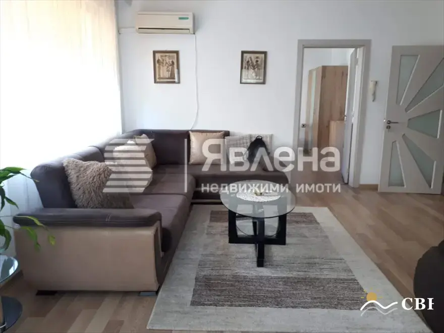 Apartment, 3-room, 110 m², in Varna. Photo 2 of 14. Varna, Black Sea, Bulgaria. Cheap Beach Holiday.