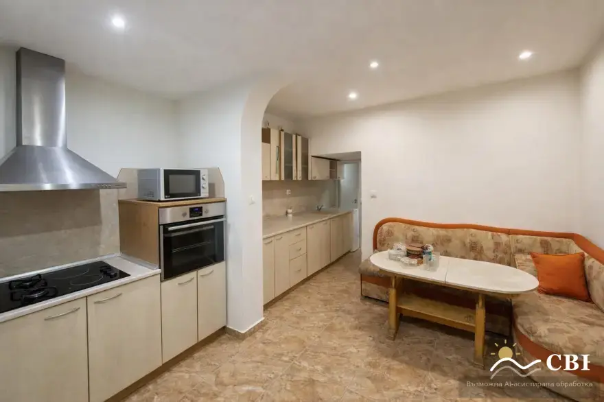 Apartment, 3-room, 68 m², in Varna. Photo 3 of 7. Varna, Black Sea, Bulgaria. Cheap Beach Holiday.