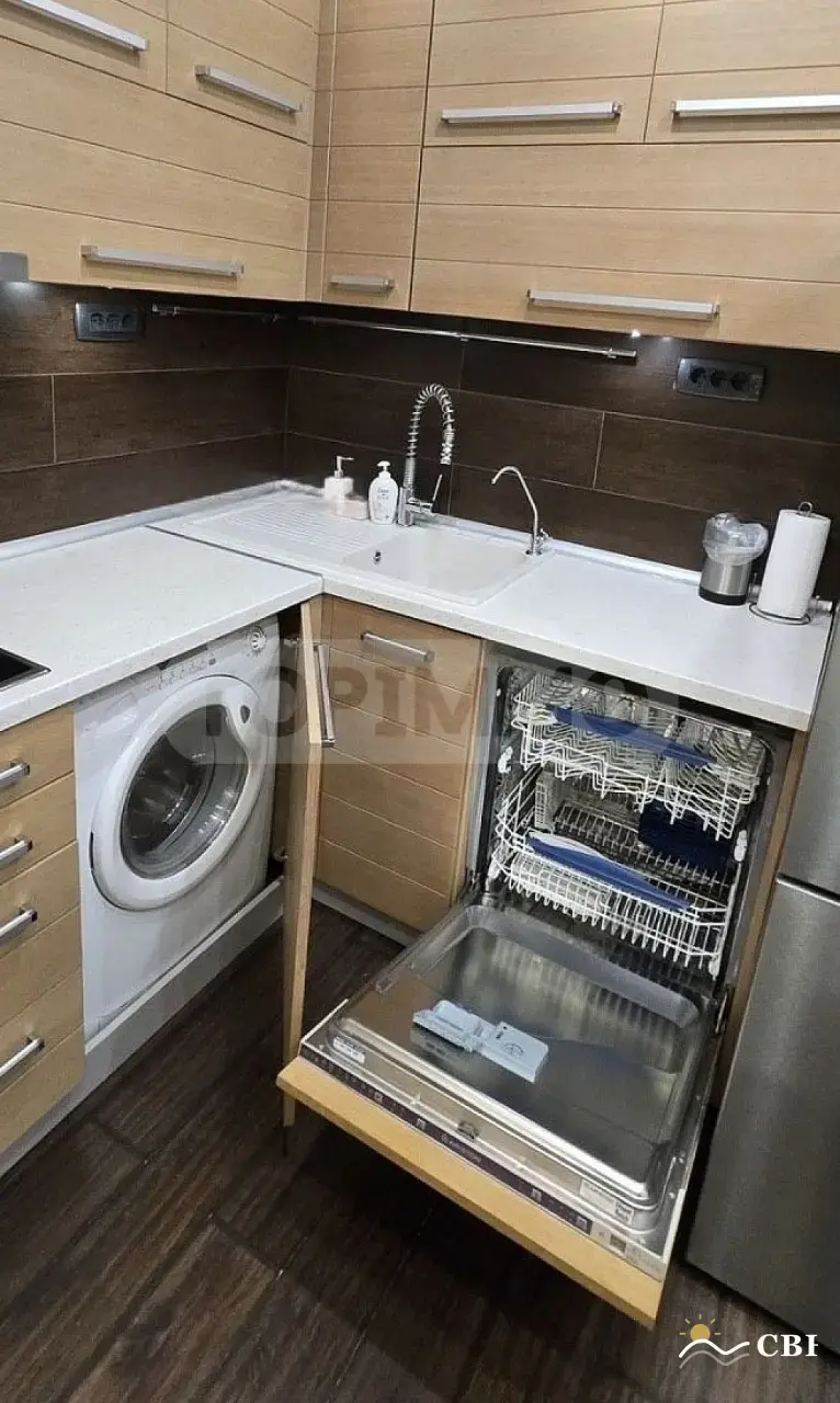 Apartment, 2-room, 90 m², in Varna. Photo 4 of 13. Varna, Black Sea, Bulgaria. Cheap Beach Holiday.