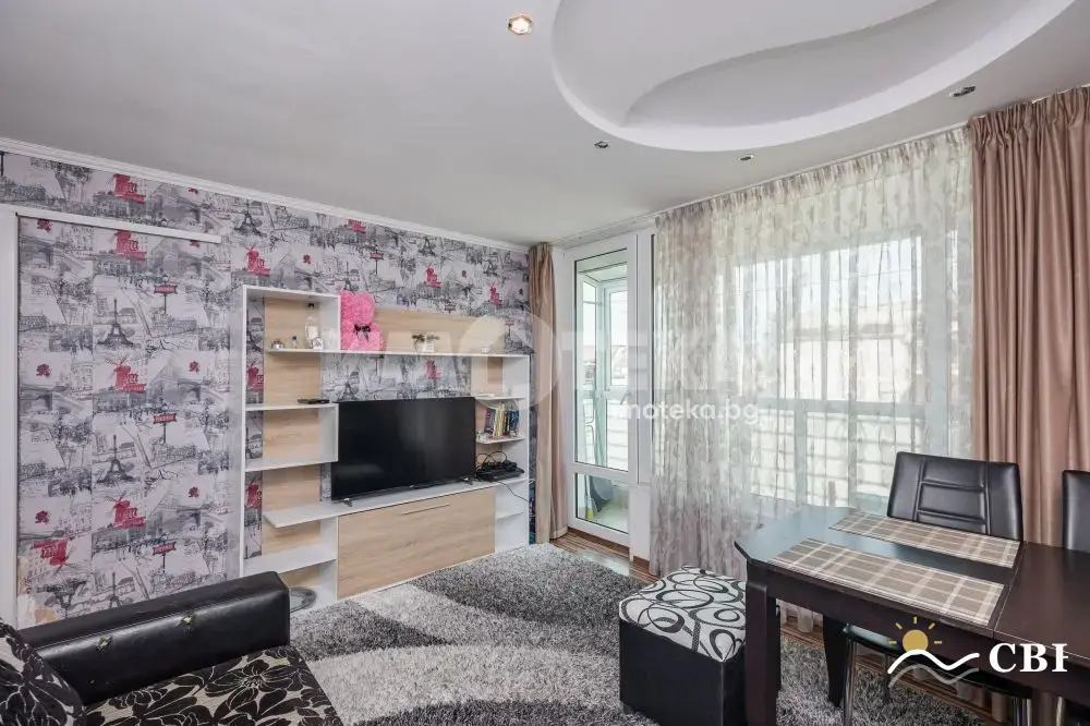 Apartment, 3-room, 65 m², in Varna. Photo 2 of 14. Varna, Black Sea, Bulgaria. Cheap Beach Holiday.