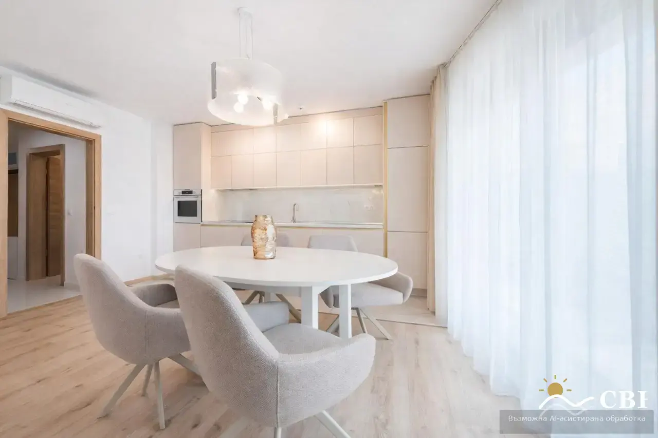 Apartment, 3-room, 100 m², in Varna. Photo 6 of 16. Varna, Black Sea, Bulgaria. Cheap Beach Holiday.