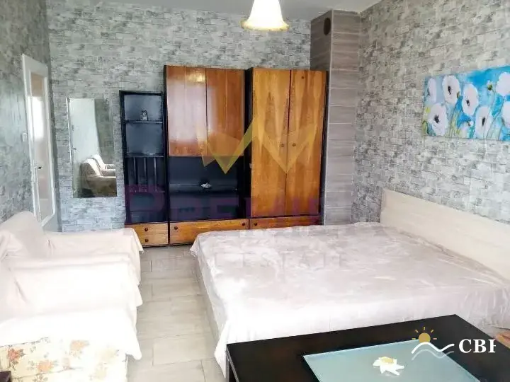 Apartment, 2-room, 40 m², in Izgrev. Photo 4 of 8. Izgrev, Black Sea, Bulgaria. Cheap Beach Holiday.