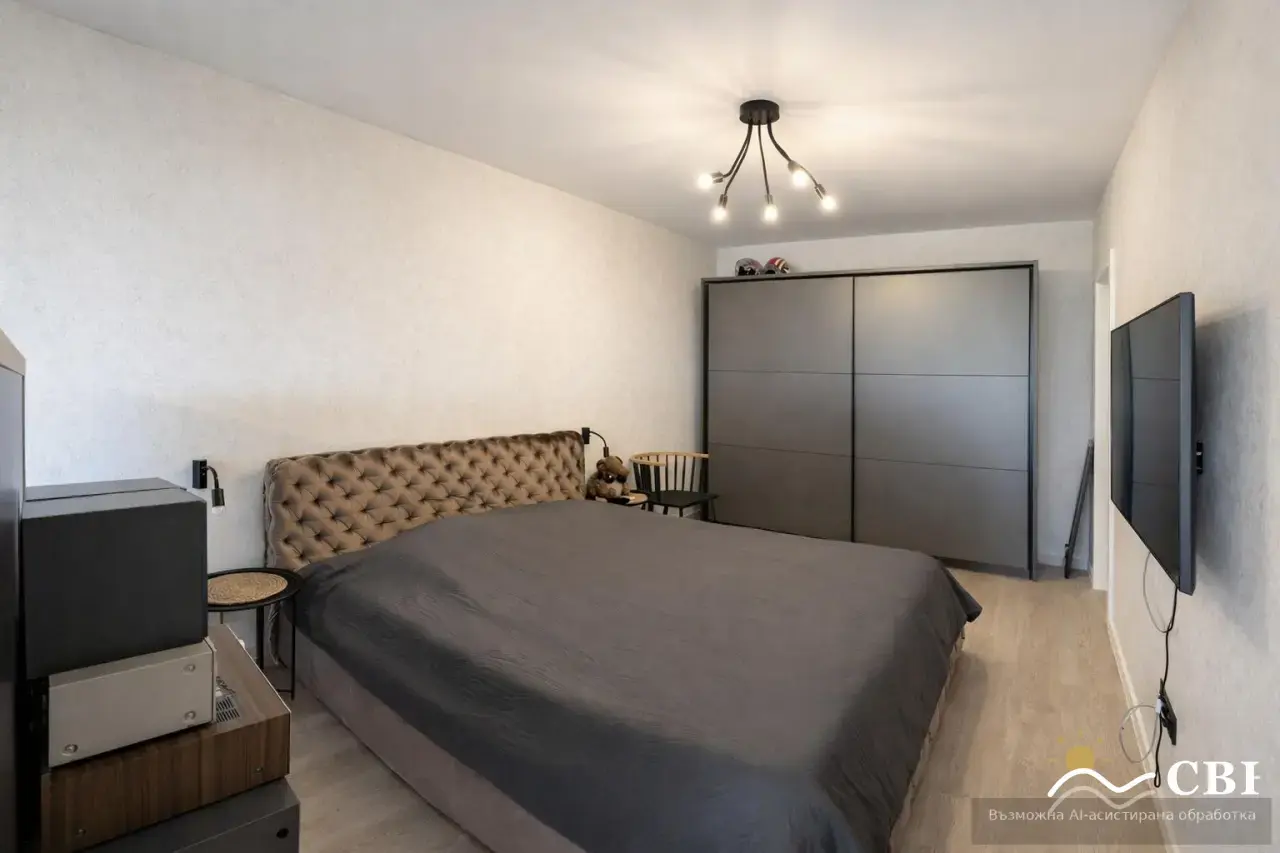 Apartment, 3-room, 110 m², in Varna. Photo 5 of 10. Varna, Black Sea, Bulgaria. Cheap Beach Holiday.