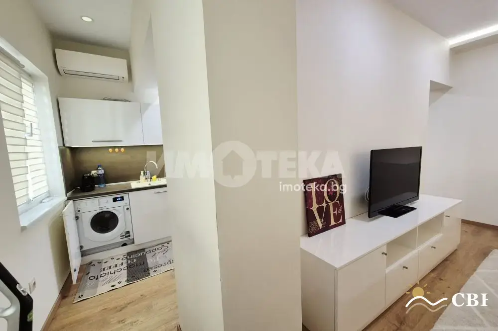 Apartment, 1-room, 40 m², in Varna. Photo 2 of 9. Varna, Black Sea, Bulgaria. Cheap Beach Holiday.