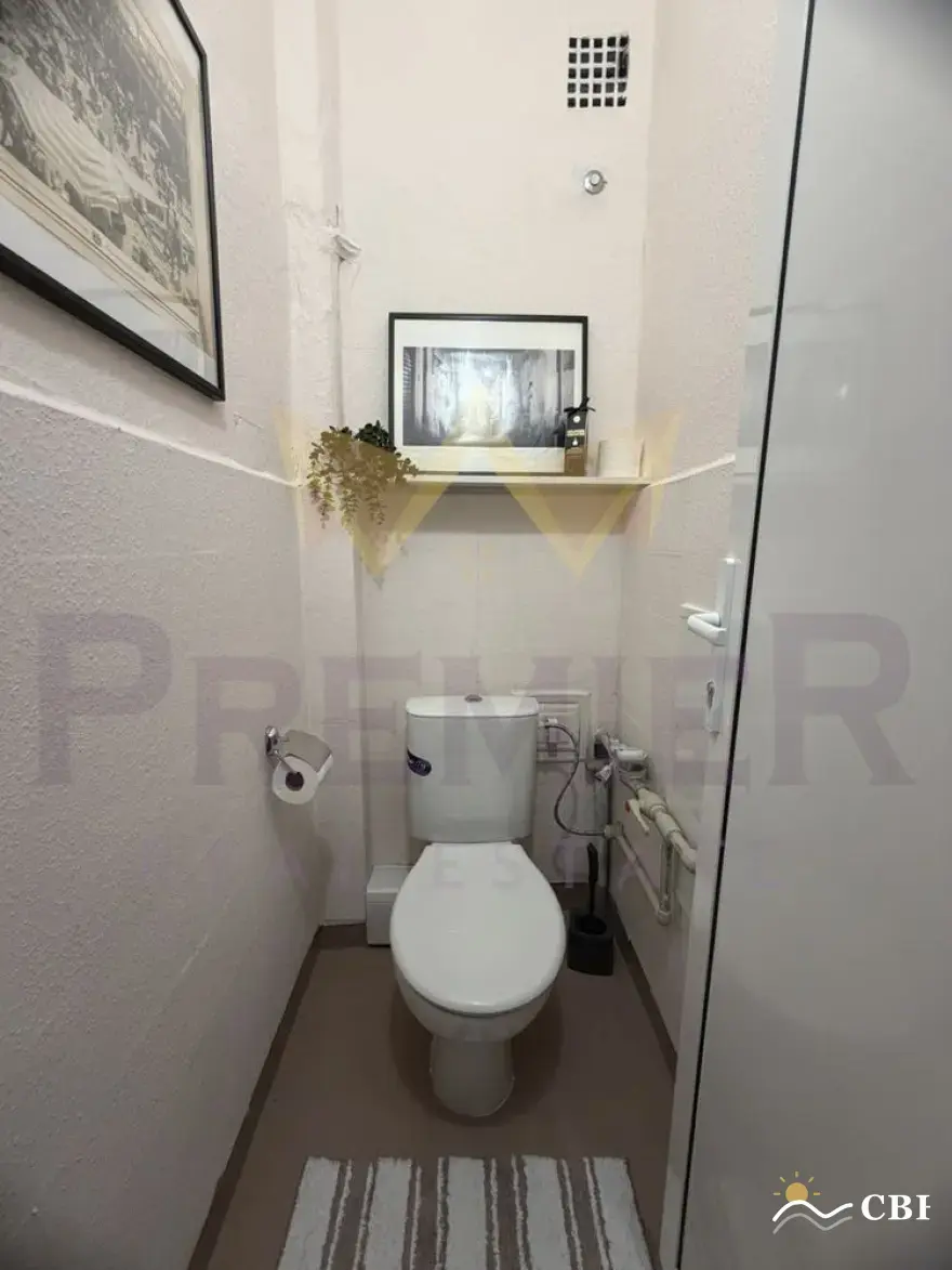 Apartment, 3-room, 80 m², in Varna. Photo 6 of 9. Varna, Black Sea, Bulgaria. Cheap Beach Holiday.
