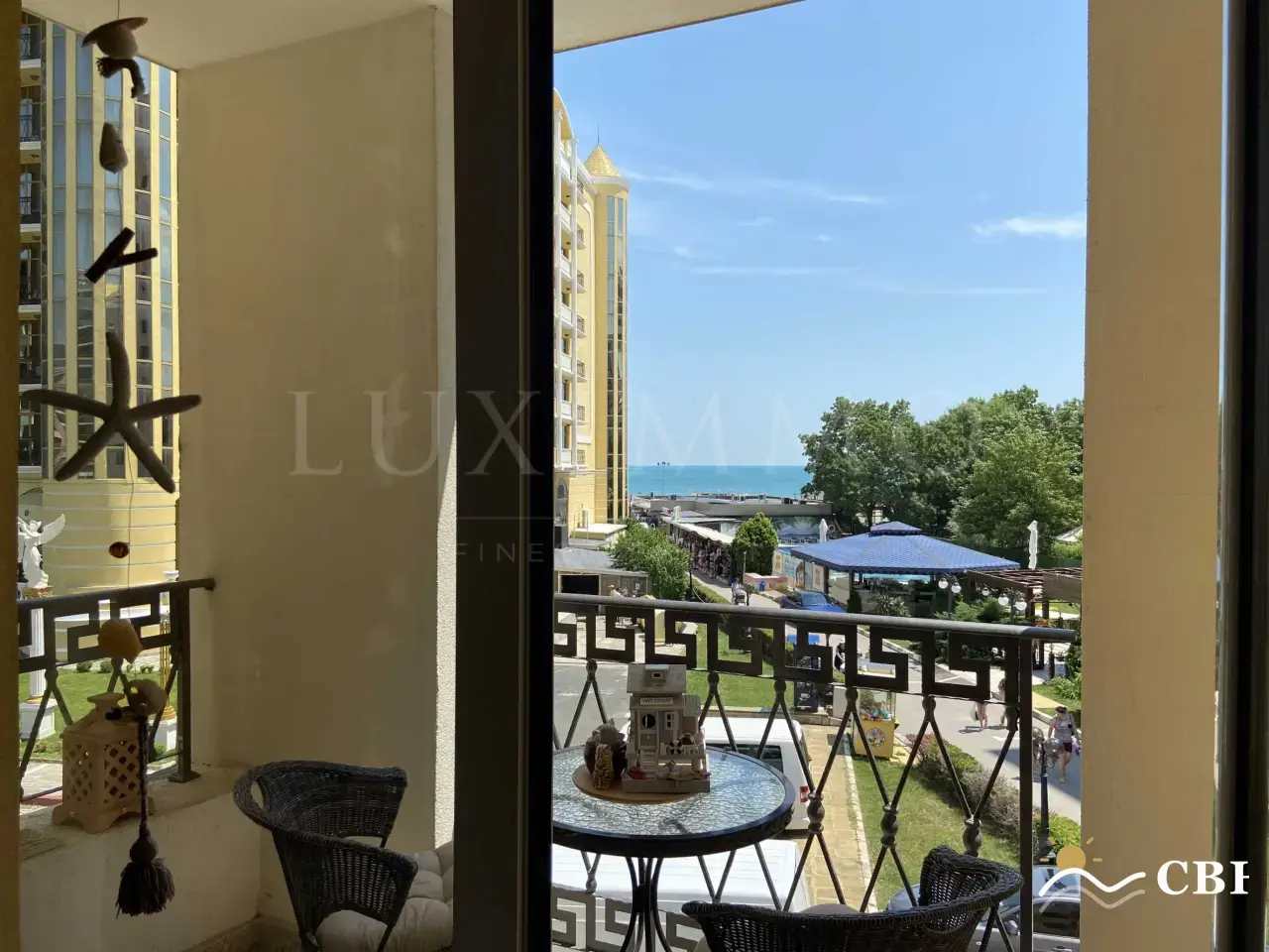 Apartment, 2-room, 83 m², in Sunny Beach. Photo 2 of 13. Sunny Beach, Black Sea, Bulgaria. Cheap Beach Holiday.