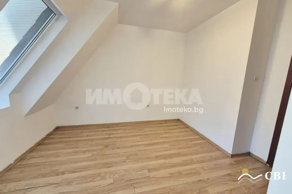 Apartment, 2-room, 60 m², in Varna. Photo 7 of 11. Varna, Black Sea, Bulgaria. Cheap Beach Holiday.
