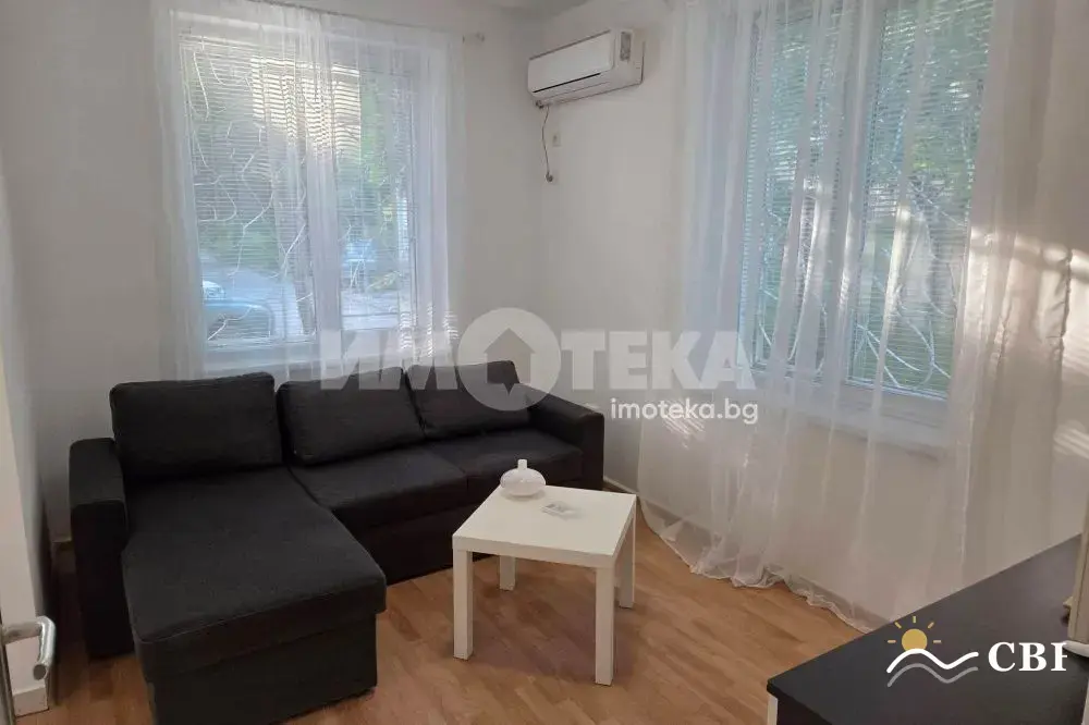Apartment, 3-room, 60 m², in Varna. Photo 1 of 9. Varna, Black Sea, Bulgaria. Cheap Beach Holiday.