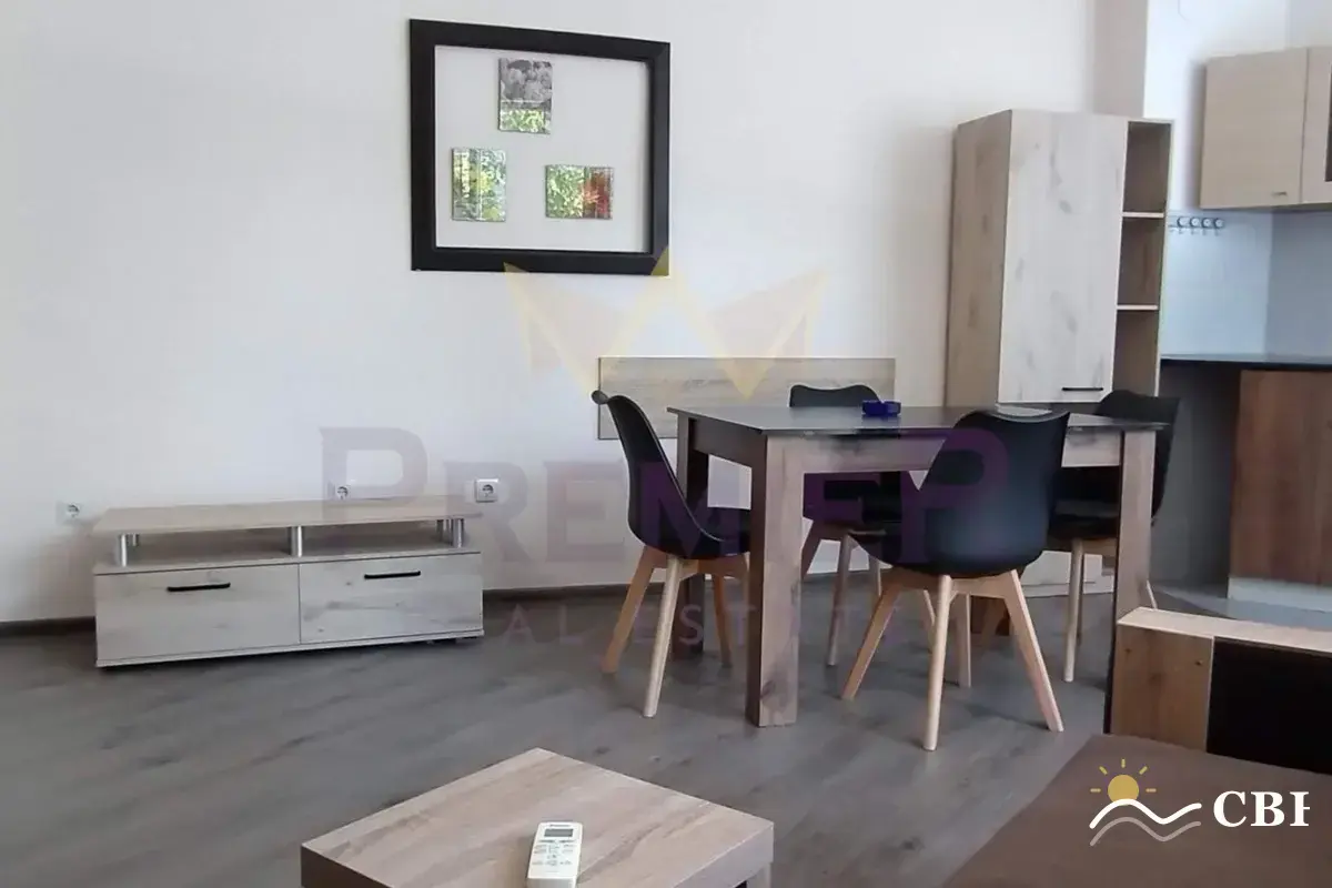 Apartment, 3-room, 70 m², in Varna. Photo 3 of 16. Varna, Black Sea, Bulgaria. Cheap Beach Holiday.