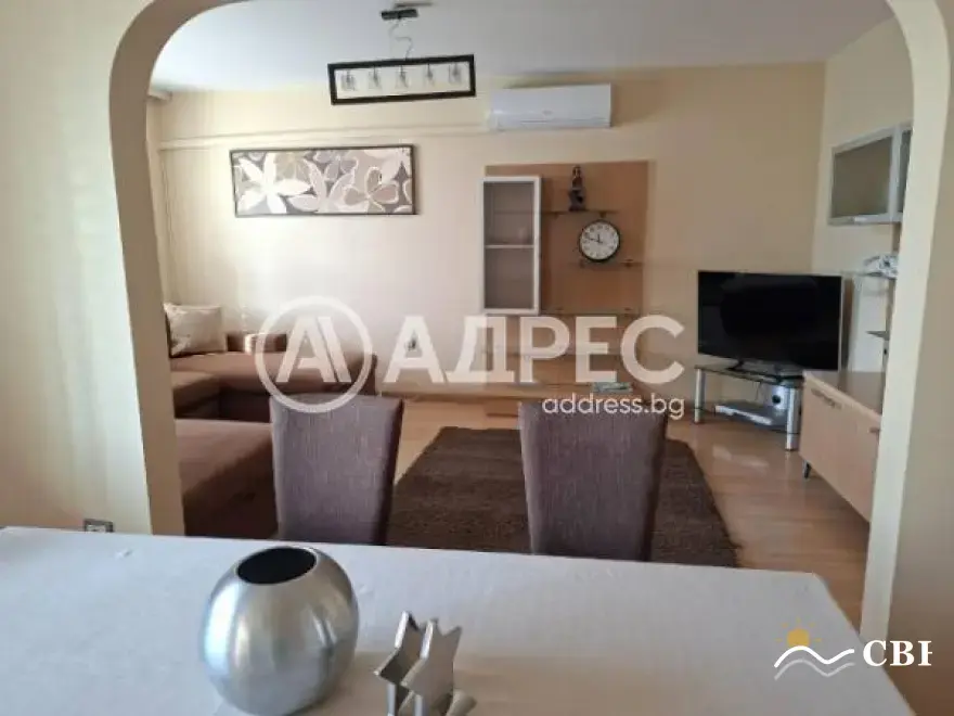 Apartment, 3-room, 100 m², in Varna. Photo 9 of 16. Varna, Black Sea, Bulgaria. Cheap Beach Holiday.