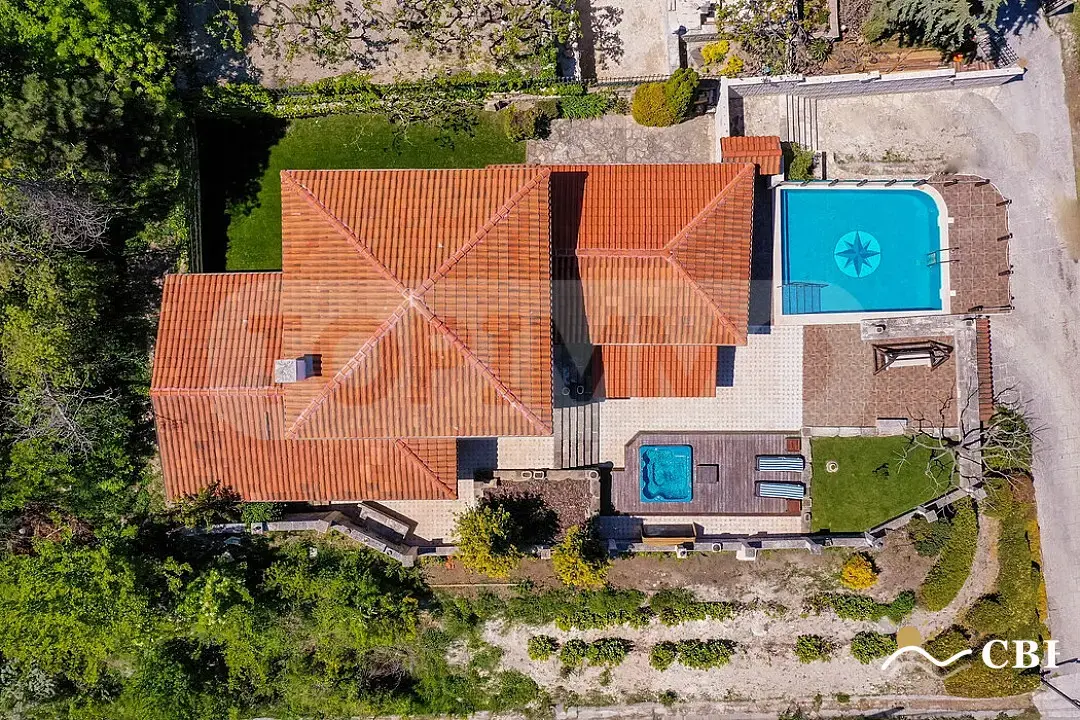 House, 4-room, 178 m², in Balchik. Photo 4 of 16. Balchik, Black Sea, Bulgaria. Cheap Beach Holiday.