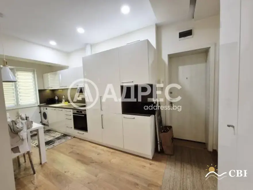 Apartment, 1-room, 40 m², in Varna. Photo 7 of 9. Varna, Black Sea, Bulgaria. Cheap Beach Holiday.