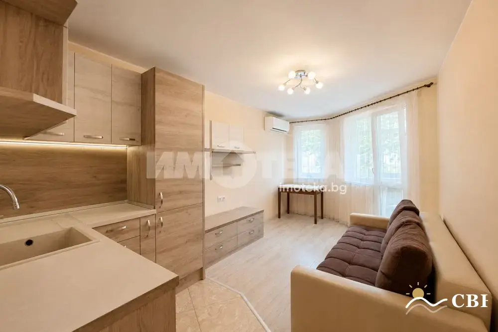 Apartment, 2-room, 58 m², in Varna. Photo 4 of 11. Varna, Black Sea, Bulgaria. Cheap Beach Holiday.